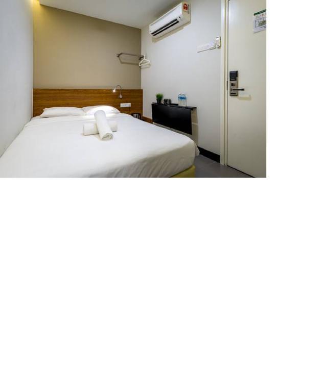 Max Hotel Subang Jaya Exterior foto